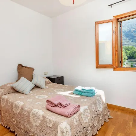 Mainera By Interhome * Sort